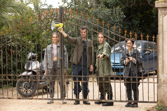 Τα Φαντάσματα: Η viral λήψη της Καλλιρροής φέρνει επισκέψεις στο αρχοντικό