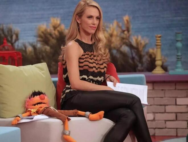 Η Ντορέττα Παπαδημητρίου την εποχή που παρουσίαζε το Καλημερούδια στο Mega