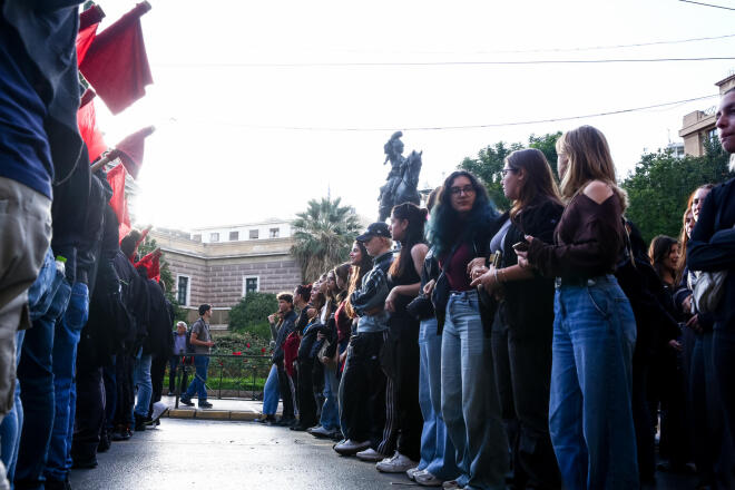 H πορεία για την φετινή επέτειο της εξέγερσης του Πολυτεχνείου (φωτογραφία Ευρωκίνηση/Κ. Τζούμας)