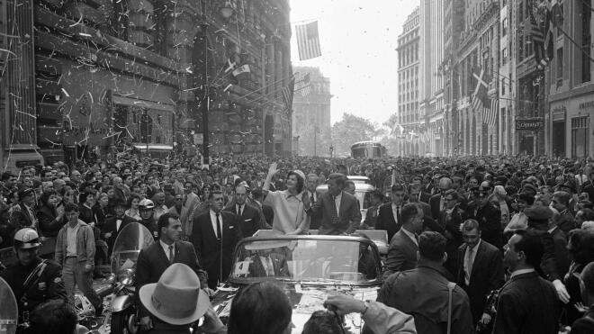 Ο Τζον Κένεντι και η Τζάκι στη Νέα Υόρκη