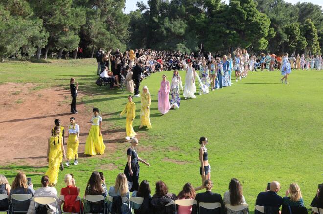 Επίδειξη μόδας Βασίλη Ζούλια/ NDP ΝΙΚΟΣ ΖΟΤΟΣ