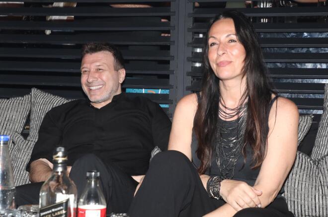 O Γιάννης Πλούταρχος με τη σύζυγό του, Μαρία Παπαδοπούλου