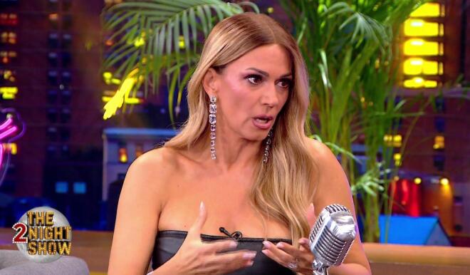 Η Έλλη Κοκκίνου είναι από τις πιο εντυπωσιακές κυρίες του ελαφρολαϊκού τραγουδιού