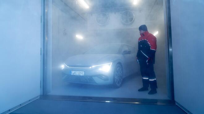 Hyundai: Αποκαλύπτουμε τι κρύβεται στο κτίριο της  