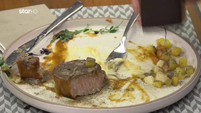 First Dates: Ο Χρυσοβαλάντης κατέστρεψε το πιάτο του