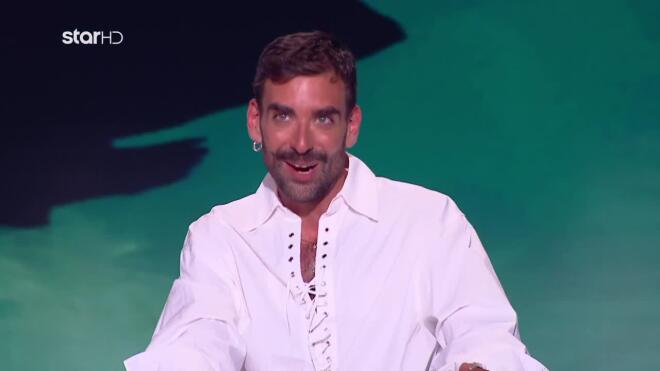 GNTM: Ο Έντι Γαβριηλίδης δεν ήθελε να πει τη λέξη που του ερχόταν στο μυαλό και τη... «φωτογράφισε»