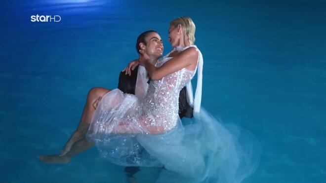 O Ανέστης και η Άννα τη στιγμή της φωτογράφισης