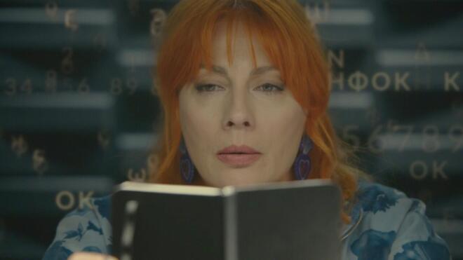 IQ 160: Ο Καλατζής επιστρέφει στην υπηρεσία, η Δάφνη... αποχωρεί