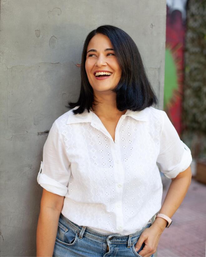 Η ζωή της Νάντιας Δαλκυριάδου περιστρέφεται γύρω από το θέατρο