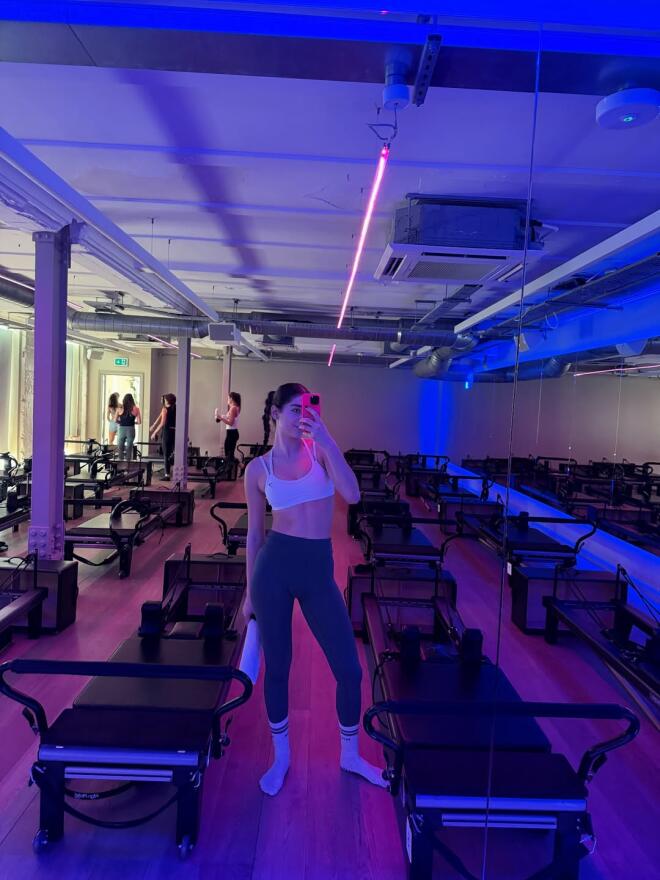 Μελίνα Νικολαΐδη: Φωτογραφίες από τη νέα καθημερινότητά της στο Λονδίνο