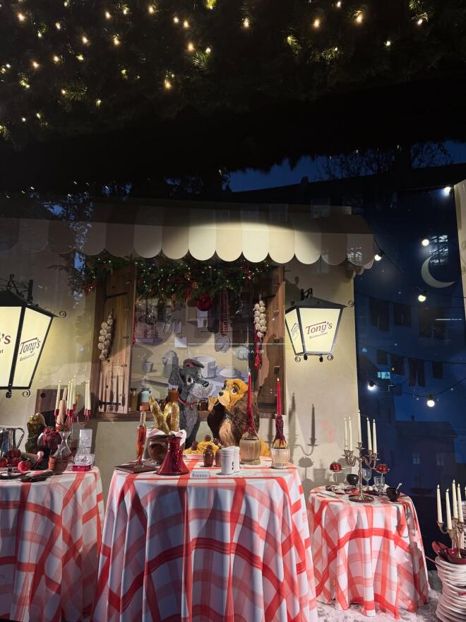 Μελίνα Νικολαΐδη: Φωτογραφίες από τη νέα καθημερινότητά της στο Λονδίνο