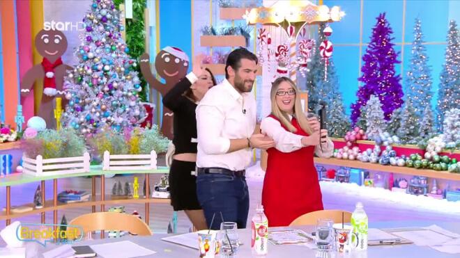 Η θεαματική είσοδος της Βαλεντίνας στο στολισμένο πλατό του Breakfast@Star