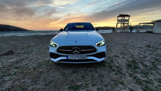 Δοκιμάζουμε την νέα Mercedes C400e 4MATIC
