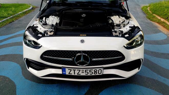 Δοκιμάζουμε την νέα Mercedes C400e 4MATIC
