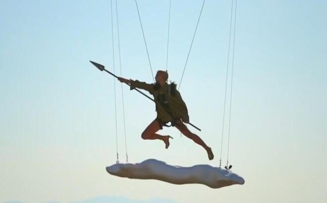 GNTM: «Είσαι όνειρο!» - Υποκλίθηκε η Ζενεβιέβ στο set της Άννας!