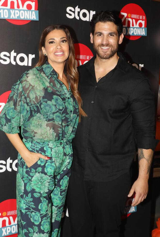 H Eλένη Χατζίδου με τον σύζυγό της Ετεοκλή Παύλου στο πάρτι για τα 10 χρόνια Αλήθειες με τη Ζήνα/ φωτογραφία από ndpphoto.gr, φωτογράφος: Νίκος Δρούκας 