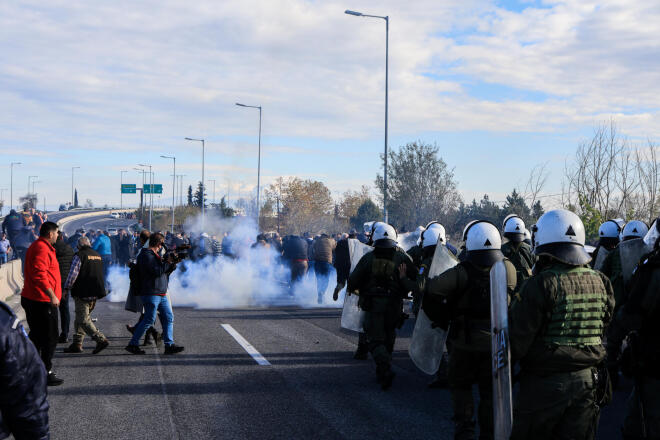επεισόδια αγρότες 2