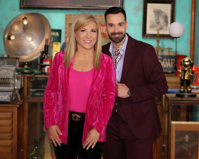 Η Δέσποινα Μοιραράκη με τον εκτιμητή του Cash or Trash, Θάνο Λούδο