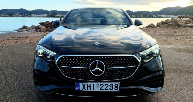 Mercedes-Benz E 220 d: Δοκιμάζουμε την «αστεράτη» λιμουζίνα