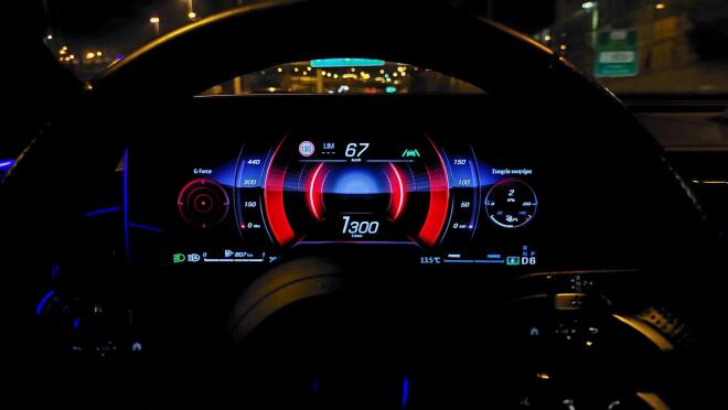 Mercedes-Benz E 220 d: Δοκιμάζουμε την «αστεράτη» λιμουζίνα