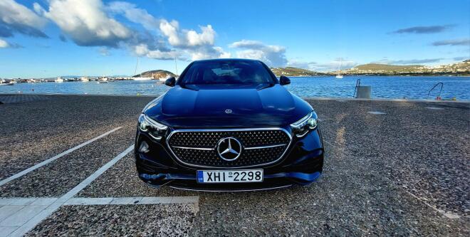 Mercedes-Benz E 220 d: Δοκιμάζουμε την «αστεράτη» λιμουζίνα