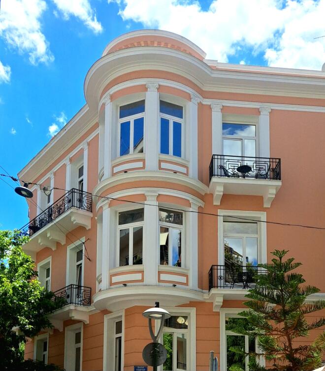 StarLight - Νίκος Βατόπουλος: «Να αγαπήσουμε την πόλη μέσα από τη γνώση»