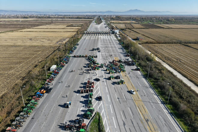 Μπλόκα αγρότες