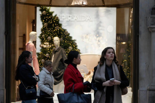 εξαγορά της Versace από την Prada 2