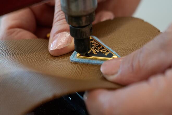 εξαγορά της Versace από την Prada 5