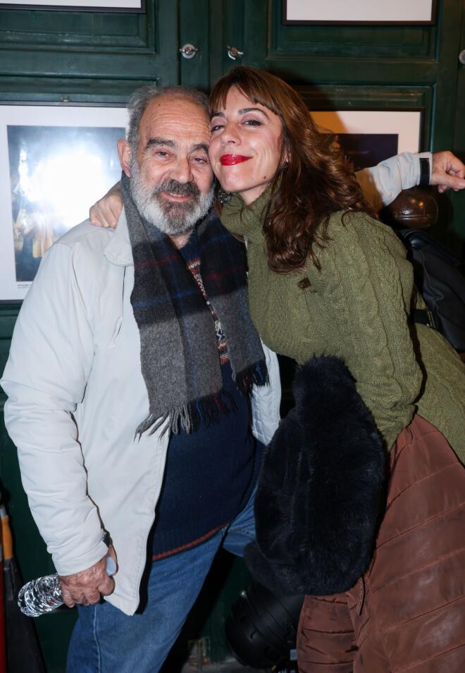 Ο Ερρίκος Λίτσης με τη σύντροφό του, Αθηνά