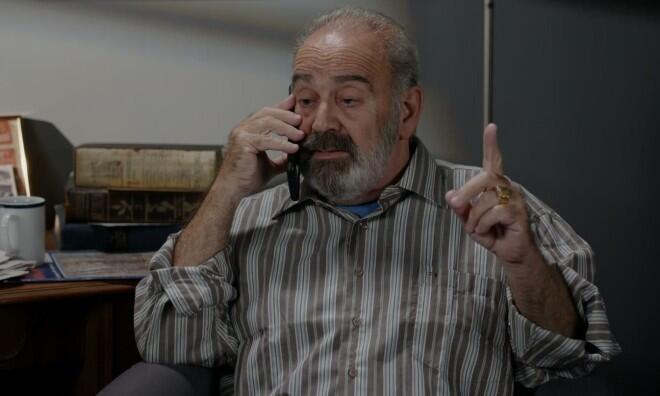 Σκηνή του Ερρίκου Λίτση από την κωμική σειρά Έχω παιδιά