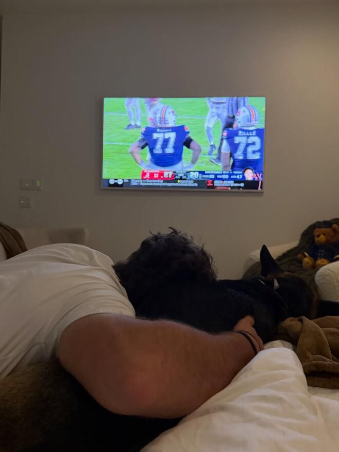 Αμαλία Κωστοπούλου: Έφτιαξε cinnamon rolls την Ημέρα Ευχαριστιών