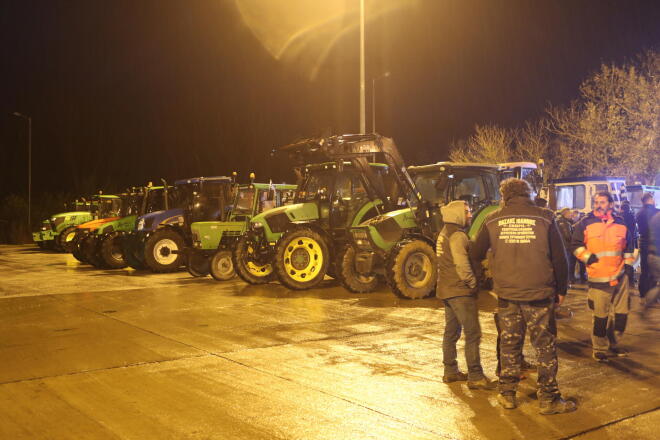 Aγρότες - Προμαχώνας 