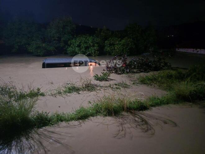 Φοινικούντα