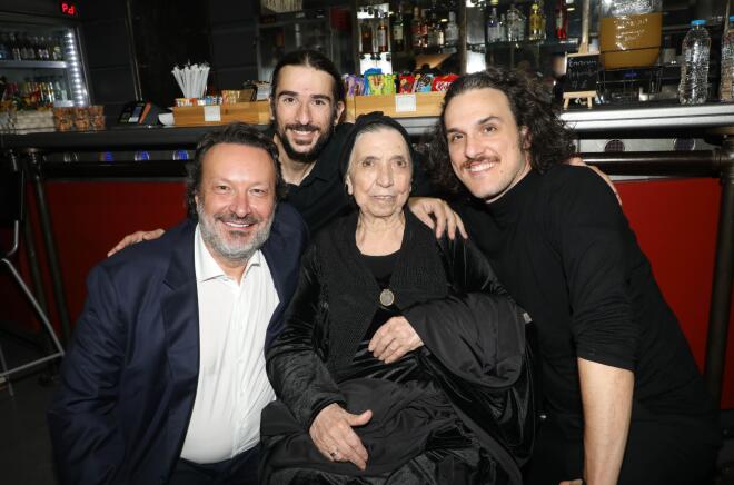 Διονύσης Παναγιωτάκης- Νικορέστης Χανιωτάκης- Ουρανία Μελαμπιανάκη Ξυλούρη- Αιμιλιανός Σταματάκης/ NDP ΕΛΛΗ ΠΟΥΠΟΥΛΙΔΟΥ