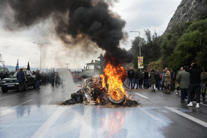 μπλόκα αγρότες3