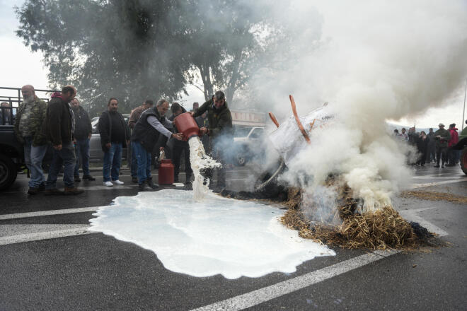 μπλόκα αγρότες6