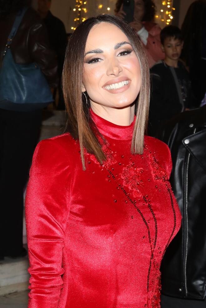 Ανθή Βούλγαρη: Η τρυφερή φωτογραφία με τον σύζυγο και τον γιο της!