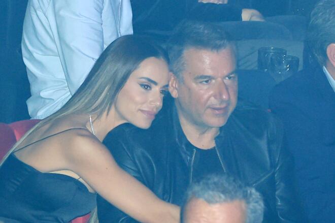 Η Μαρία Αντωνά με τον Γιώργο Λιάγκα στα μπουζούκια