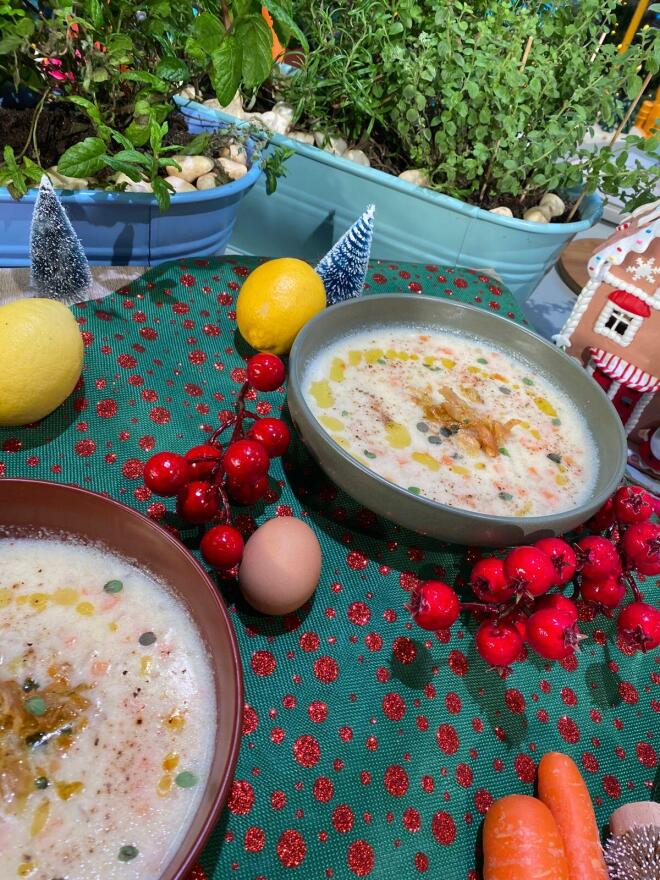 Ο Γιώργος Ρήγας έφτιαξε την απόλυτη σούπα για τις κρύες μέρες