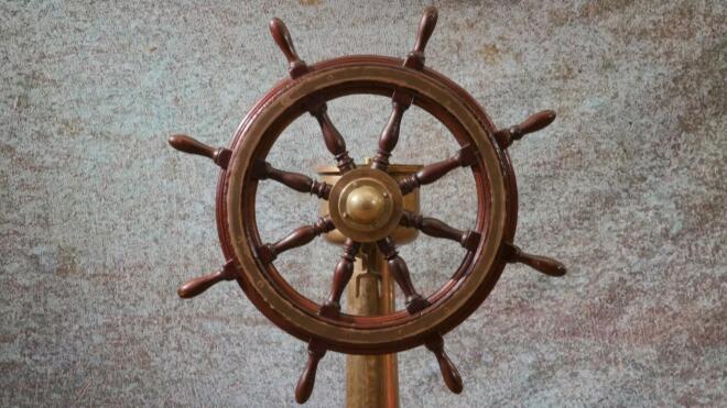 Cash or Trash: «Φουρτούνα» προσφορών κατακλύζει το δωμάτιο των αγοραστών