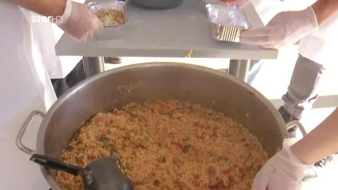 Γεύματα αγάπης Πέραμα