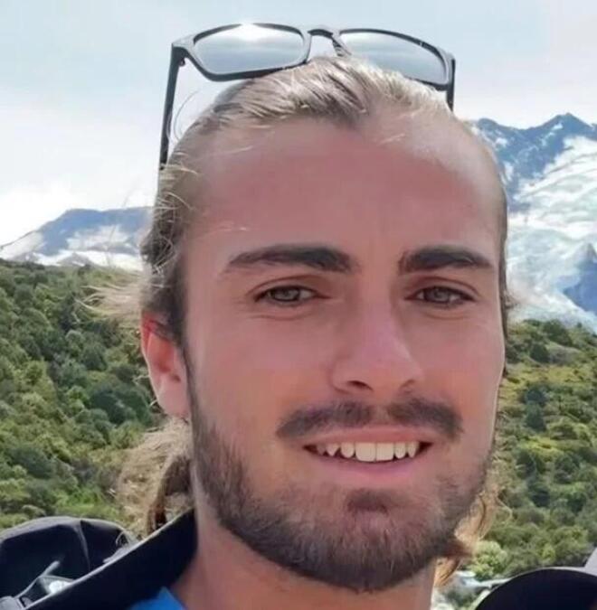 Ο 27χρονος Νταν Ελκαγιάμ έχασε τη ζωή του στην επίθεση στο Σίδνεϊ