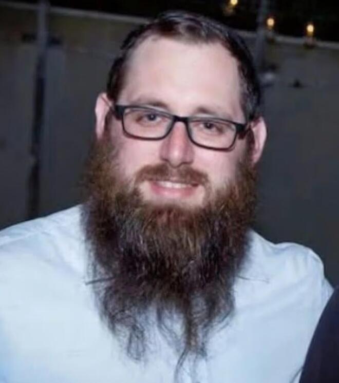 Νεκρός και ο ραββίνος Γιάκοβ Λεβιτάν