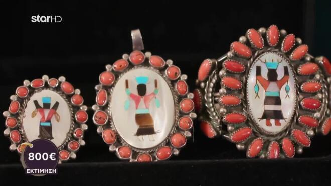 Η Ειρήνη Πλευράκη δε θα άφηνε ένα τόσο ιδιαίτερο σετ να της ξεγλιστρήσει