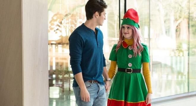 Χριστούγεννα στο Star: Ο πιο λαμπερός μήνας γεμάτος μαγεία και ταινίες!