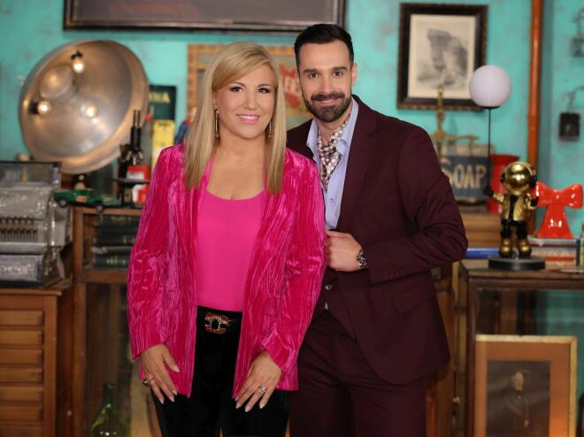 Η Δέσποινα Μοιραράκη με τον εκτιμητή του Cash or Trash, Θάνο Λούδο