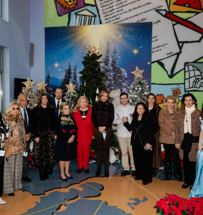 Άναψε το χριστουγεννιάτικο δέντρο στο Ογκολογικό Νοσοκομείο Παίδων