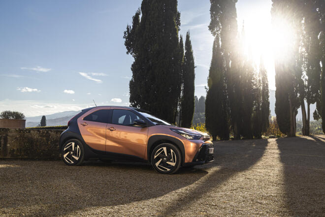 Toyota Aygo Cross Hybrid Electic: Γιατί είναι ξεχωριστό το νέο μοντέλο  