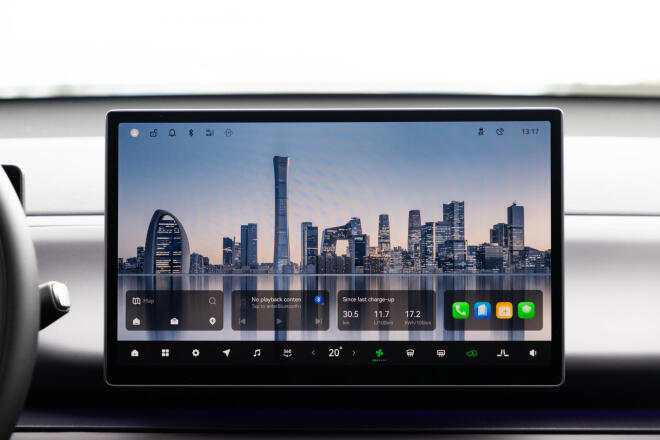 Leapmotor C10 REEV: Με PHEV τεχνολογία και τιμή 33.900 ευρώ